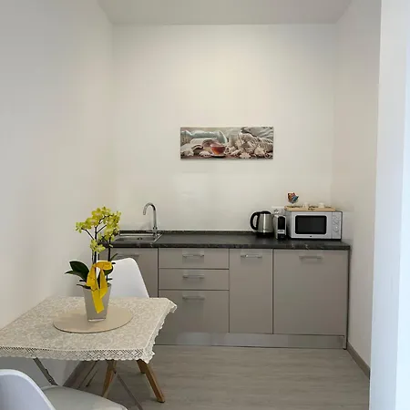 Apartment Fioriris Del Stresa