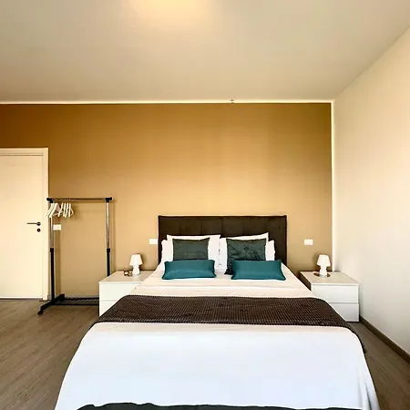 Apartment Fioriris Del *