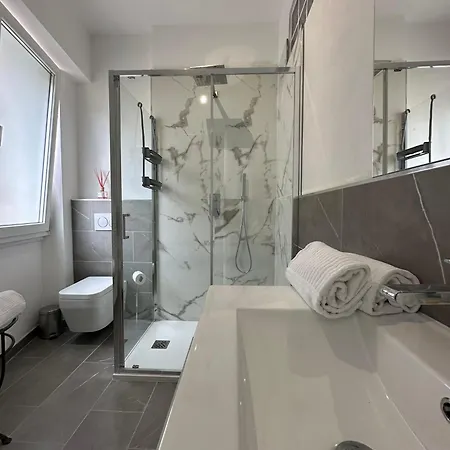 Апартаменты Fioriris Del Стреза